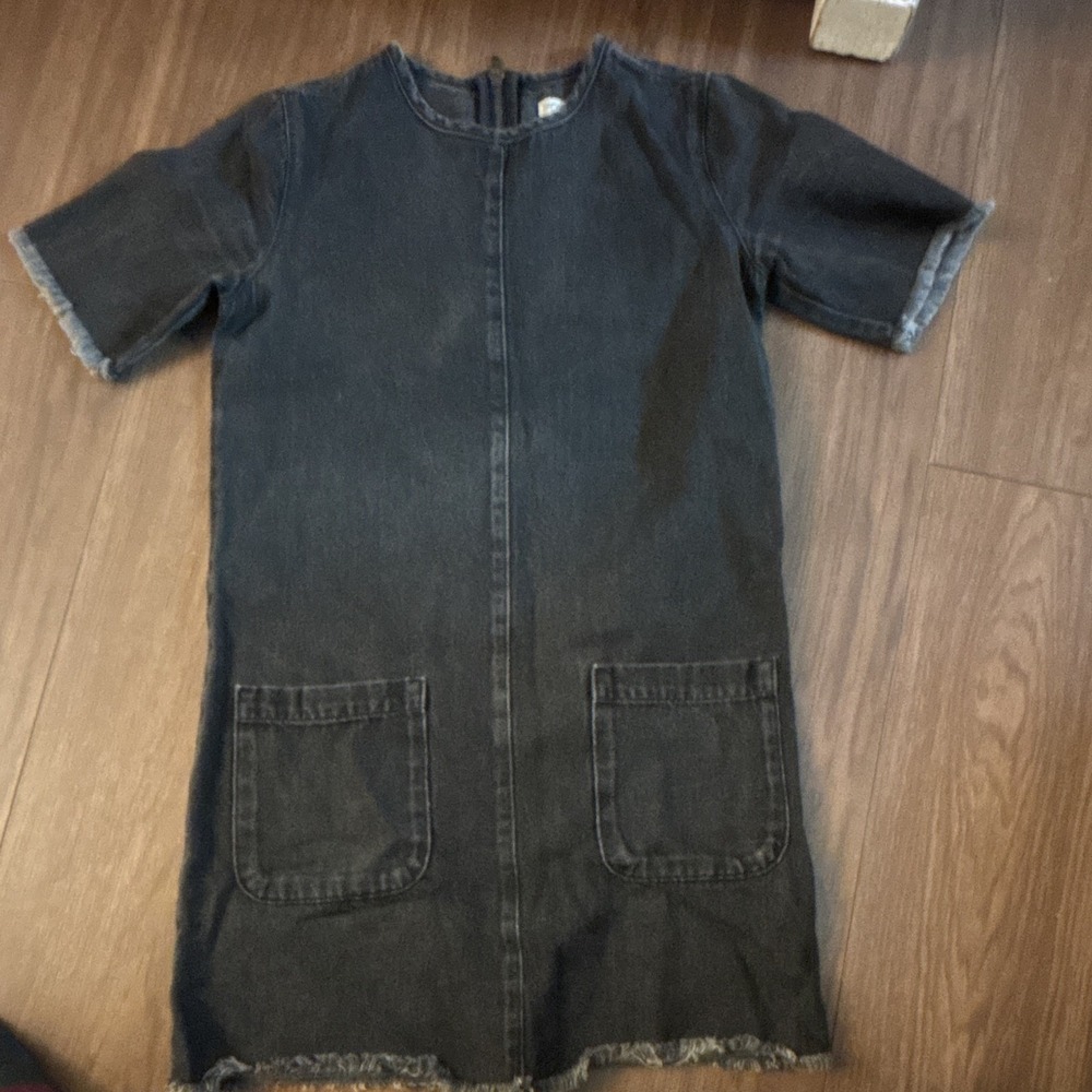 MOTO Black Denim Mini Dress UK 12 Short Sleeve Round Neck Back Zip Pockets